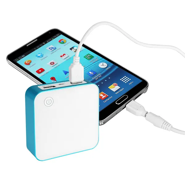 Cargador Deluxe Power Bank 8400mAh